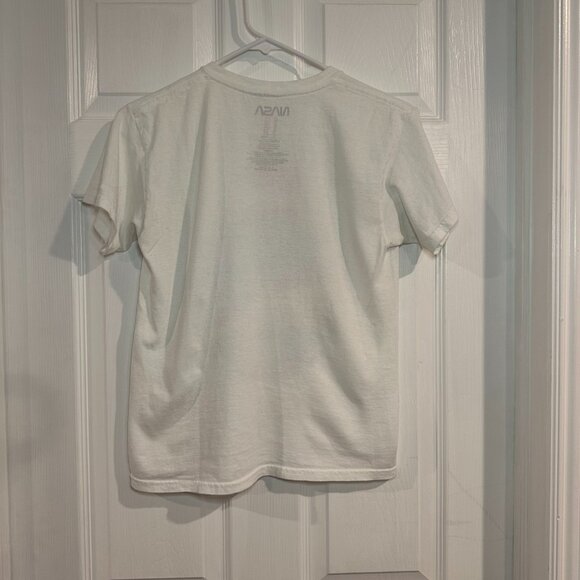 Nasa T Shirt Give Me Space Size 11/12 EUC Kids - Picture 2 of 3